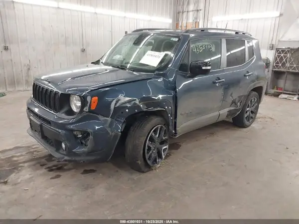 ZACNJDE18PPP12527 2023 JEEP RENEGADE - Image 2