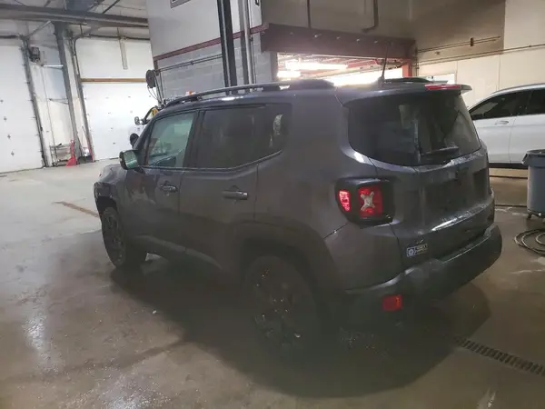 ZACNJDE18PPP27450 2023 JEEP RENEGADE - Image 2