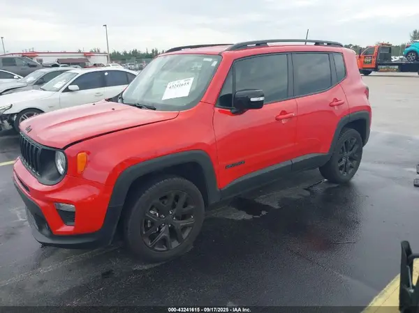 ZACNJDE18PPP32793 2023 JEEP RENEGADE - Image 2
