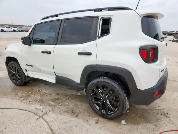 ZACNJDE1XPPP19771 2023 JEEP RENEGADE - Image 2