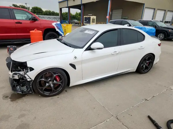 ZARFAEAV0J7580539 2018 ALFA ROMEO GIULIA