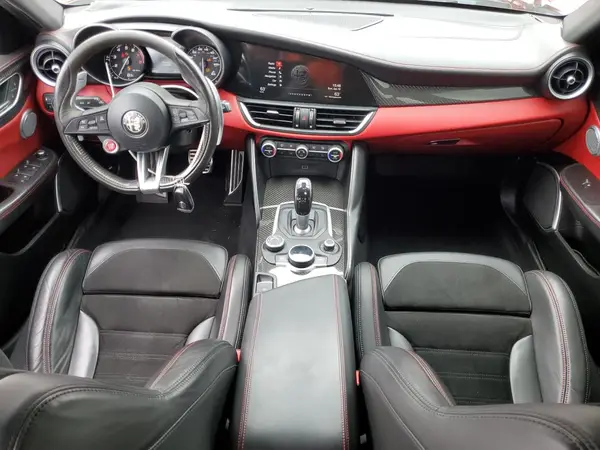 ZARFAEAV2J7570644 2018 ALFA ROMEO GIULIA - Image 8