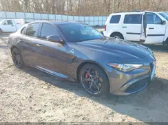 ZARFAEAV5H7548079 2017 ALFA ROMEO GIULIA