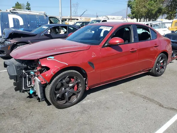 ZARFAEAV6J7579296 2018 ALFA ROMEO GIULIA