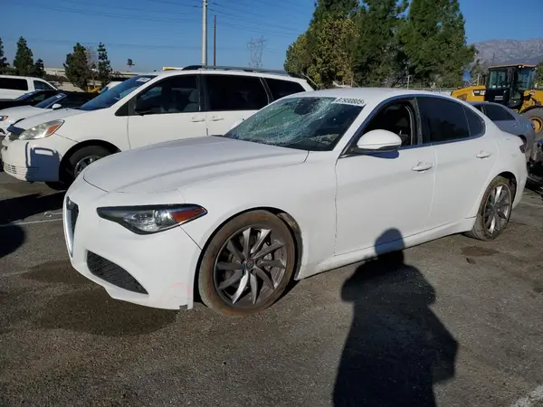 ZARFAEBN0H7550417 2017 ALFA ROMEO GIULIA - Image 1