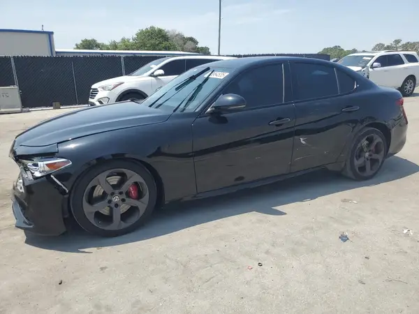 ZARFAEBN0J7593662 2018 ALFA ROMEO GIULIA