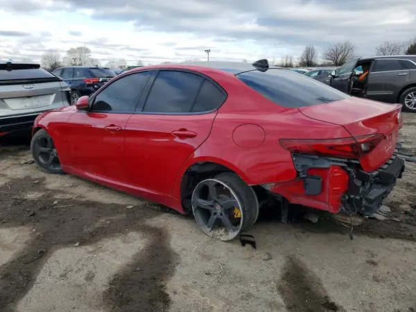 ZARFAEBN2H7542433 2017 ALFA ROMEO GIULIA - Image 2