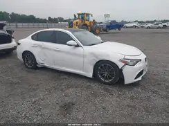 ZARFAEBN2J7566267 2018 ALFA ROMEO GIULIA