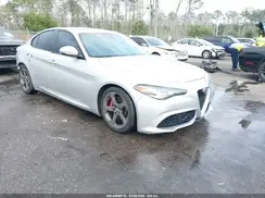 ZARFAEBN2J7567967 2018 ALFA ROMEO GIULIA