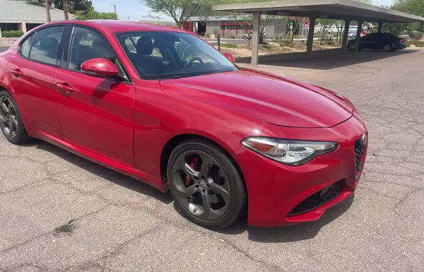 ZARFAEBN3H7532154 2017 ALFA ROMEO GIULIA - Image 1