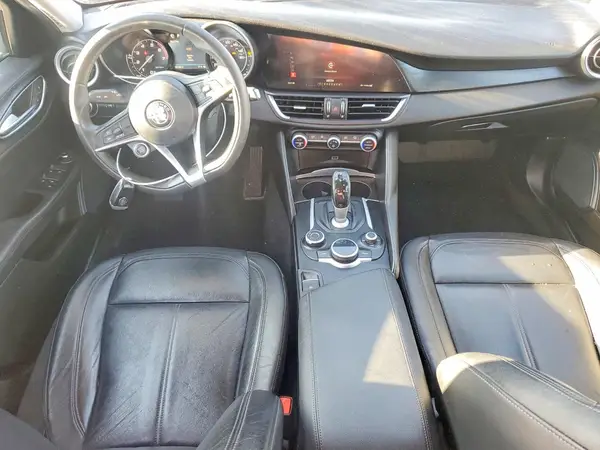ZARFAEBN4H7551568 2017 ALFA ROMEO GIULIA - Image 8