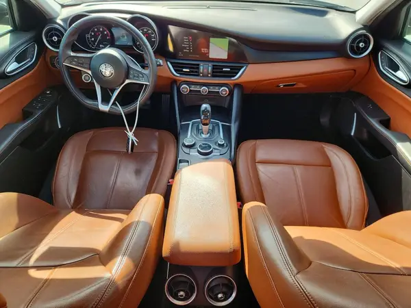 ZARFAEBN4J7580512 2018 ALFA ROMEO GIULIA - Image 8