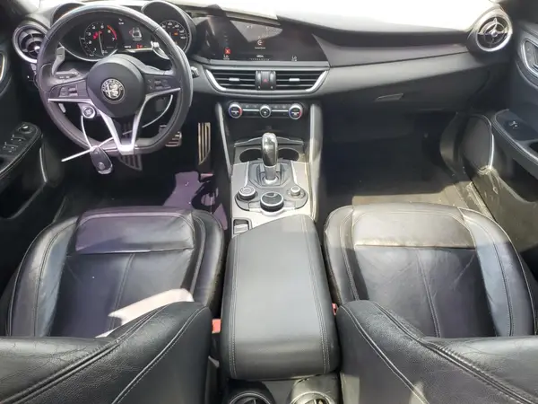 ZARFAEBN5H7551577 2017 ALFA ROMEO GIULIA - Image 8