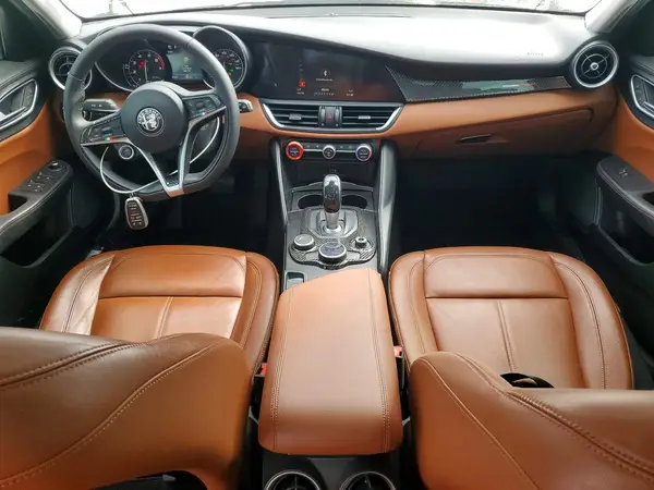 ZARFAEBN5H7554964 2017 ALFA ROMEO GIULIA - Image 8