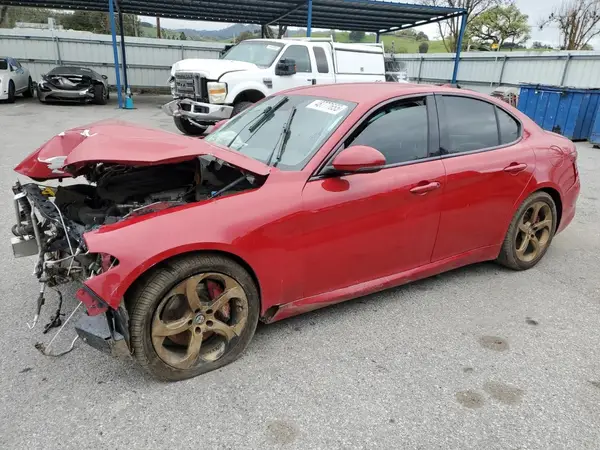 ZARFAEBN6H7533055 2017 ALFA ROMEO GIULIA - Image 1