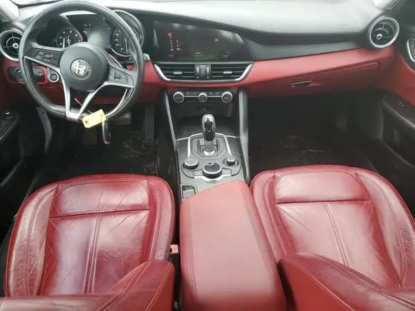 ZARFAEBN6H7546937 2017 ALFA ROMEO GIULIA - Image 8