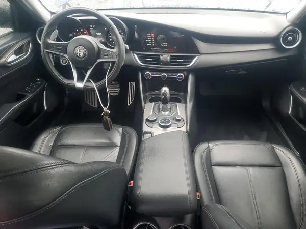 ZARFAEBN6H7551538 2017 ALFA ROMEO GIULIA - Image 8