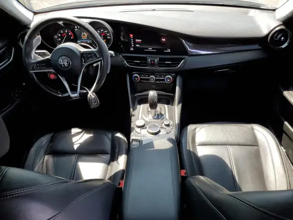 ZARFAEBN6H7555833 2017 ALFA ROMEO GIULIA - Image 8