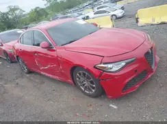 ZARFAEBN6J7580088 2018 ALFA ROMEO GIULIA