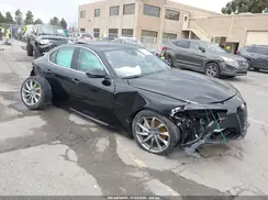ZARFAEBN8H7537186 2017 ALFA ROMEO GIULIA