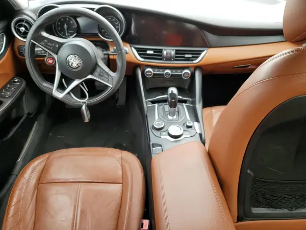 ZARFAEBN8H7551881 2017 ALFA ROMEO GIULIA - Image 8