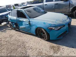 ZARFAEBN8H7555199 2017 ALFA ROMEO GIULIA