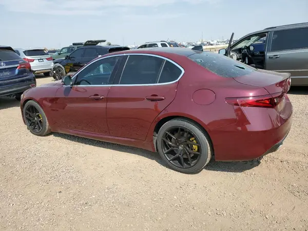 ZARFAEBN8H7558166 2017 ALFA ROMEO GIULIA - Image 2