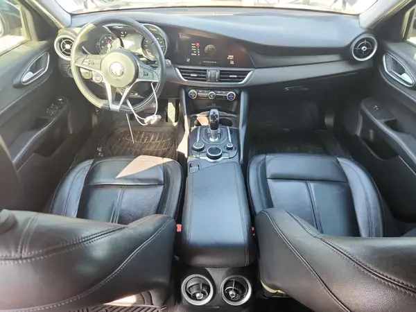 ZARFAEBN9H7533535 2017 ALFA ROMEO GIULIA - Image 8