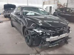 ZARFAEBN9H7562243 2017 ALFA ROMEO GIULIA