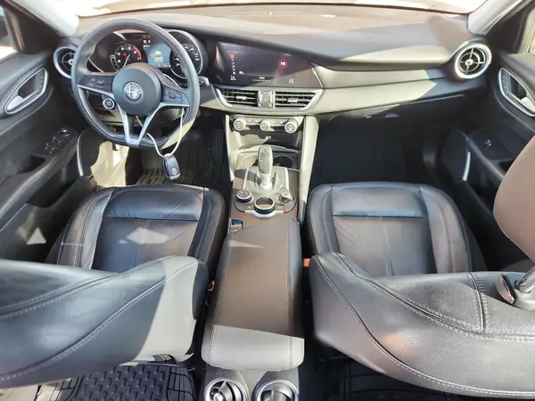 ZARFAEBN9J7583454 2018 ALFA ROMEO GIULIA - Image 8