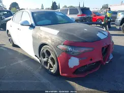 ZARFAEBNXJ7566002 2018 ALFA ROMEO GIULIA