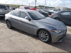 ZARFAEBNXJ7568025 2018 ALFA ROMEO GIULIA