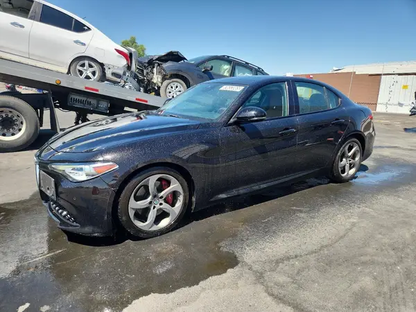 ZARFAEBNXJ7592034 2018 ALFA ROMEO GIULIA