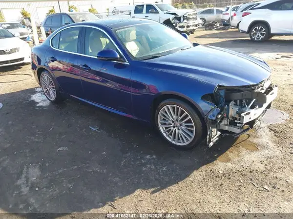 ZARFAECN0H7536063 2017 ALFA ROMEO GIULIA - Image 1