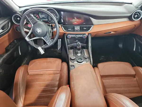 ZARFAECN0H7551274 2017 ALFA ROMEO GIULIA - Image 8