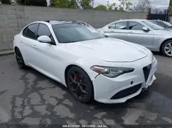ZARFAECN0J7580683 2018 ALFA ROMEO GIULIA