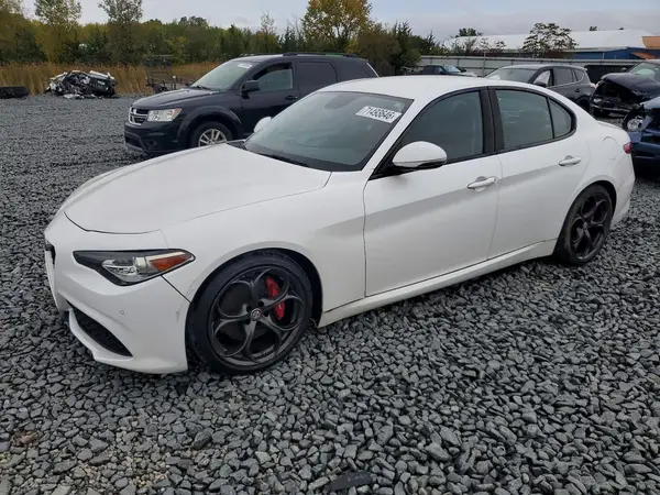 ZARFAECN0J7583941 2018 ALFA ROMEO GIULIA - Image 1