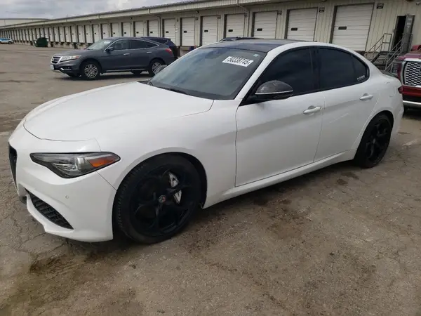 ZARFAECN1H7549601 2017 ALFA ROMEO GIULIA - Image 1