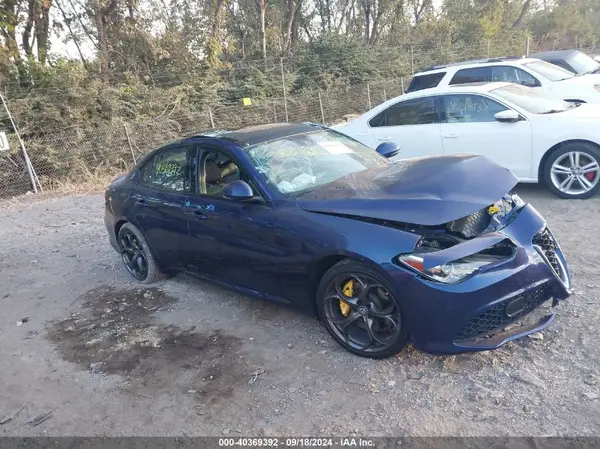 ZARFAECN1H7556628 2017 ALFA ROMEO GIULIA - Image 1