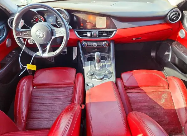 ZARFAECN2J7583259 2018 ALFA ROMEO GIULIA - Image 8