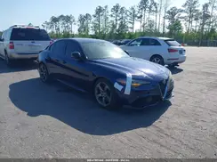ZARFAECN3H7556727 2017 ALFA ROMEO GIULIA