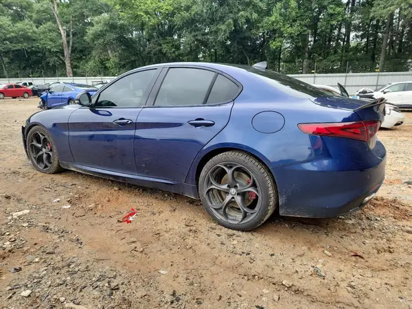 ZARFAECN3H7557280 2017 ALFA ROMEO GIULIA - Image 2