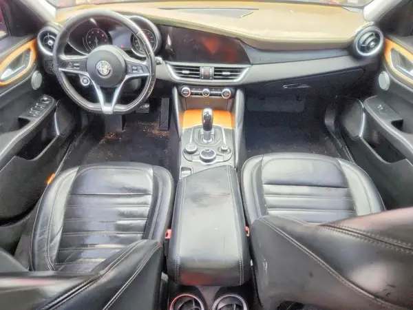 ZARFAECN5H7536818 2017 ALFA ROMEO GIULIA - Image 8