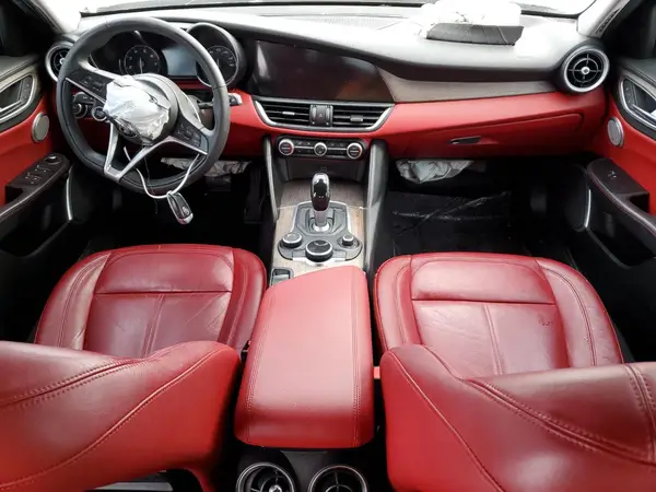ZARFAECN5H7544840 2017 ALFA ROMEO GIULIA - Image 8