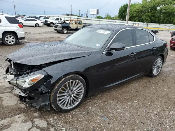 ZARFAECN5J7575267 2018 ALFA ROMEO GIULIA - Image 1