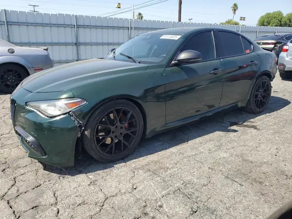 ZARFAECN5J7581330 2018 ALFA ROMEO GIULIA - Image 1