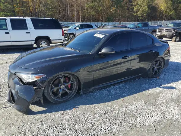 ZARFAECN6H7533815 2017 ALFA ROMEO GIULIA - Image 1