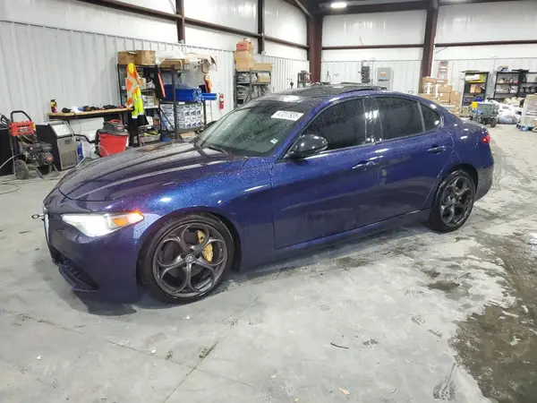 ZARFAECN6H7543339 2017 ALFA ROMEO GIULIA - Image 1