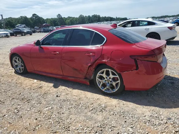 ZARFAECN6J7592580 2018 ALFA ROMEO GIULIA - Image 2