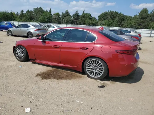 ZARFAECN7H7543060 2017 ALFA ROMEO GIULIA - Image 2